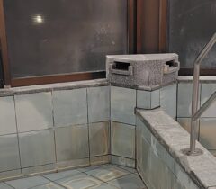 温泉施設の清掃　日置市伊集院町