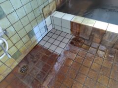 気になる汚れのお試し洗いいたします（温泉施設）