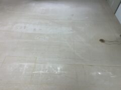 テナント退去清掃（床剥離作業）　鹿児島市東千石町