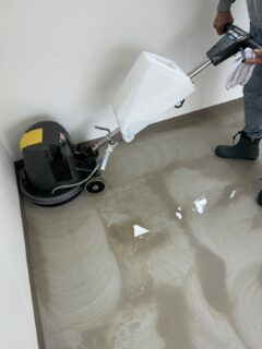 スーパーテナント退去後清掃　枕崎市立神